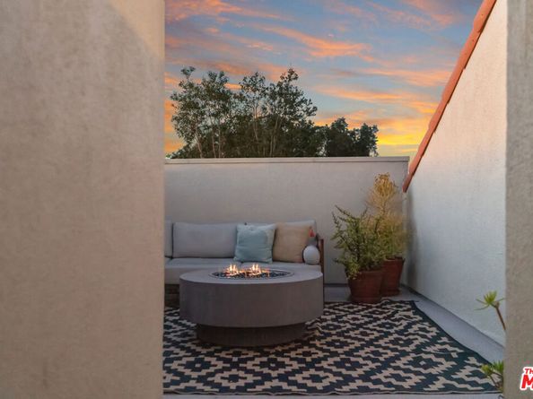 12603 Moorpark Street 304, Studio City CA 91604