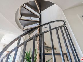 12603 Moorpark Street 304, Studio City CA 91604