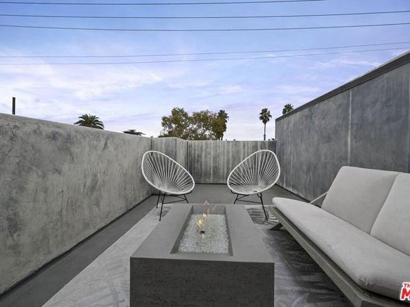 7193 W Formosa Fusion Court, Los Angeles CA 90046