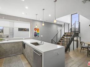 7193 W Formosa Fusion Court, Los Angeles CA 90046