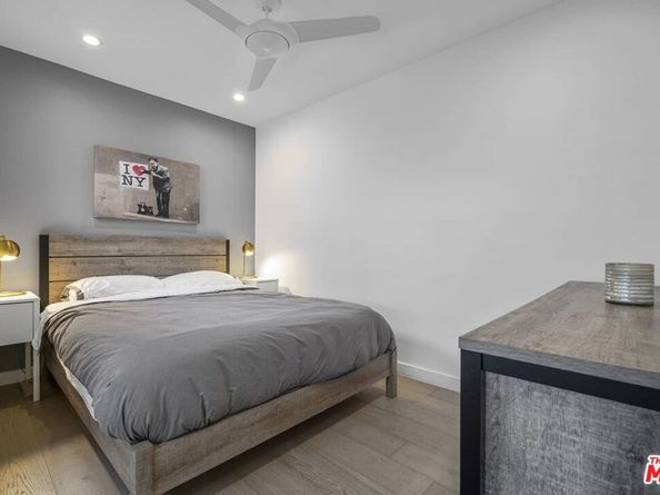 7193 W Formosa Fusion Court, Los Angeles CA 90046