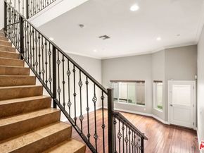 5241 Colodny Drive 103, Agoura Hills CA 91301