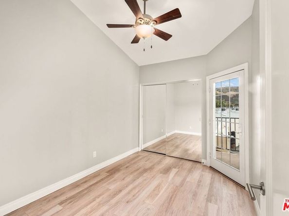 5241 Colodny Drive 103, Agoura Hills CA 91301