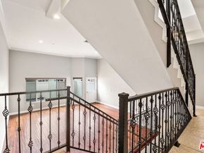 5241 Colodny Drive 103, Agoura Hills CA 91301