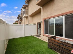 5241 Colodny Drive 103, Agoura Hills CA 91301