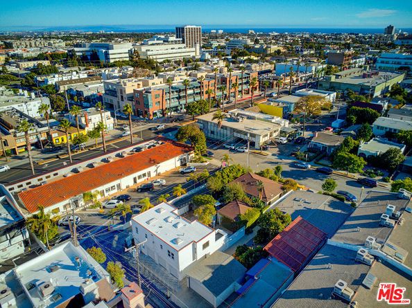 1147 24th Street A,B,C,D, Santa Monica CA 90403