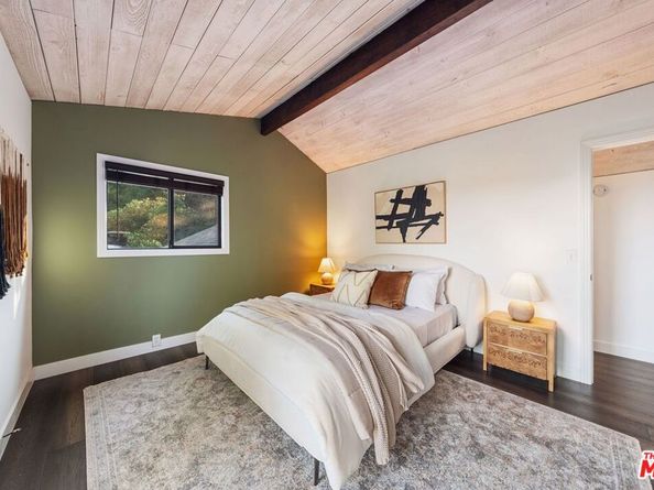 19806 Valley View Drive, Topanga CA 90290