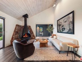 19806 Valley View Drive, Topanga CA 90290