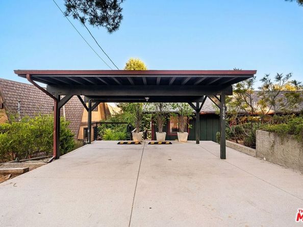 19806 Valley View Drive, Topanga CA 90290