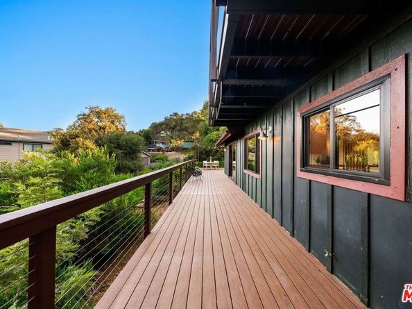 19806 Valley View Drive, Topanga CA 90290