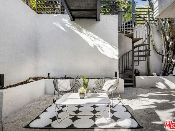 3209 Windsor Avenue, Los Angeles CA 90039