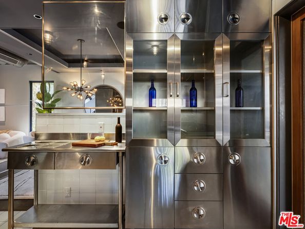 3209 Windsor Avenue, Los Angeles CA 90039