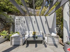 3209 Windsor Avenue, Los Angeles CA 90039