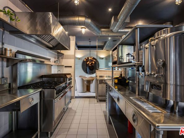 3209 Windsor Avenue, Los Angeles CA 90039