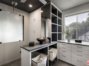 3209 Windsor Avenue, Los Angeles CA 90039