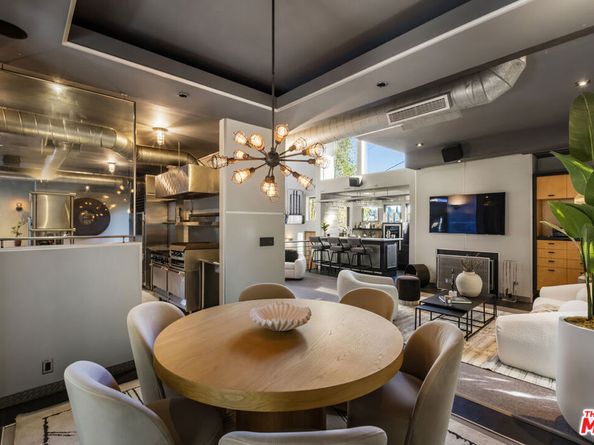 3209 Windsor Avenue, Los Angeles CA 90039