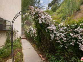 1639 Oak Drive, Topanga CA 90290