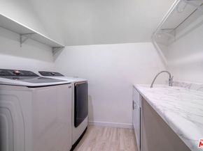 1543 S Crest Drive, Los Angeles CA 90035