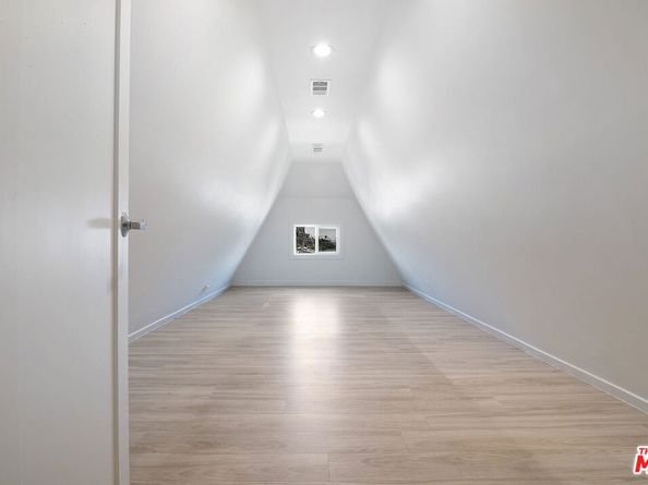 1543 S Crest Drive, Los Angeles CA 90035
