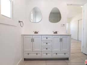 1543 S Crest Drive, Los Angeles CA 90035