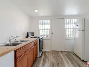 1613 Pennsylvania Avenue, Los Angeles CA 90033