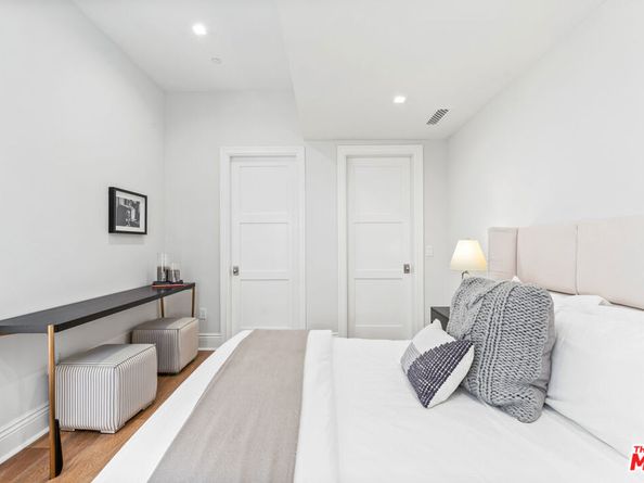 401 Ocean Avenue 2, Santa Monica CA 90402