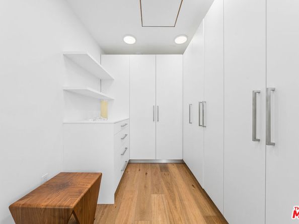 401 Ocean Avenue 2, Santa Monica CA 90402