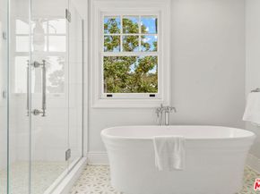 401 Ocean Avenue 2, Santa Monica CA 90402