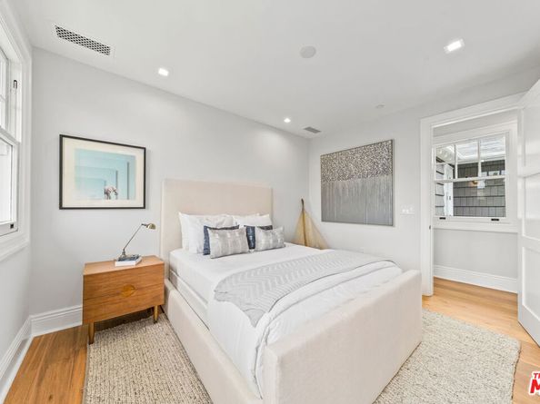 401 Ocean Avenue 2, Santa Monica CA 90402