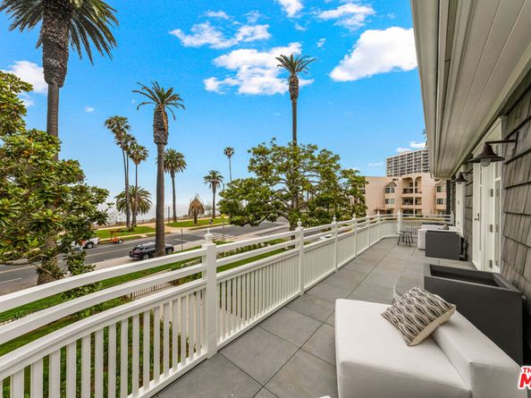 401 Ocean Avenue 2, Santa Monica CA 90402