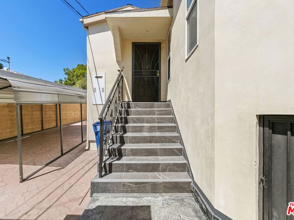 1016 E Verdugo Avenue, Burbank CA 91501