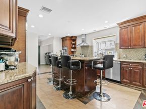 1016 E Verdugo Avenue, Burbank CA 91501