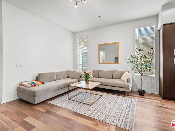 12920 Runway Road 360, Los Angeles CA 90094