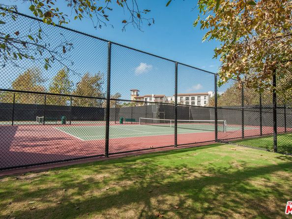 12920 Runway Road 360, Los Angeles CA 90094