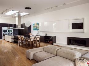 3350 Stoneridge Lane, Los Angeles CA 90077