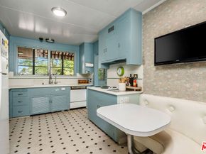 570 S Beverly Glen Boulevard, Los Angeles CA 90024