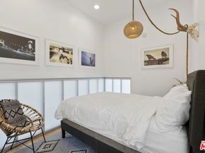 1410 Pacific Avenue, Venice CA 90291
