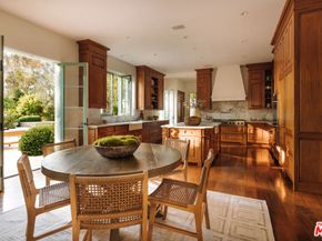 563 Spoleto Drive, Pacific Palisades CA 90272