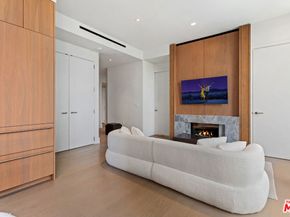 211 W Elm Court 3C, Los Angeles CA 90067