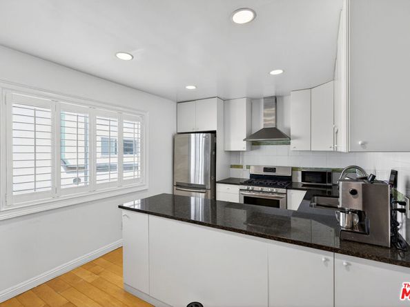 2444 4th Street 4, Santa Monica CA 90405