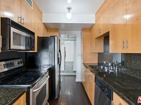 1131 Alta Loma Road 305, West Hollywood CA 90069