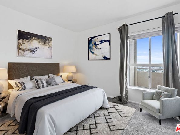 1131 Alta Loma Road 305, West Hollywood CA 90069
