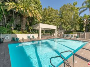 1131 Alta Loma Road 305, West Hollywood CA 90069