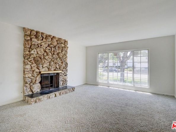 6840 Sausalito Avenue, West Hills CA 91307
