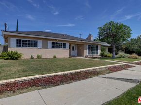 6840 Sausalito Avenue, West Hills CA 91307