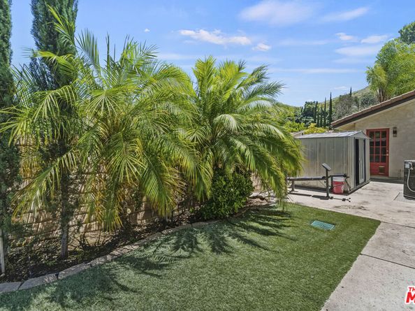 27821 Via Amistosa, Agoura Hills CA 91301