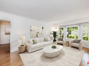 15224 1/2 Dickens Street, Sherman Oaks CA 91403