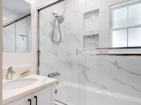 15224 1/2 Dickens Street, Sherman Oaks CA 91403