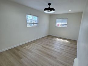 224 W 107th Street, Los Angeles CA 90003