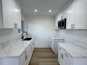 224 W 107th Street, Los Angeles CA 90003